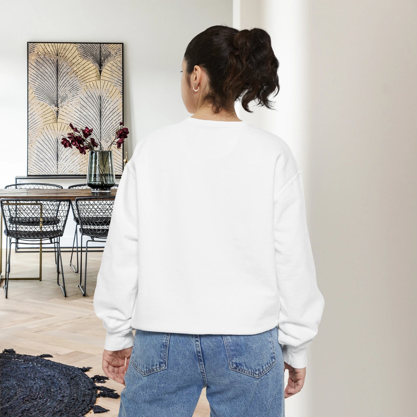 BEST BOSS / Unisex Garment-Dyed Front Print Sweatshirt
