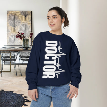 DOCTOR / Unisex Garment-Dyed Front Print Sweatshirt